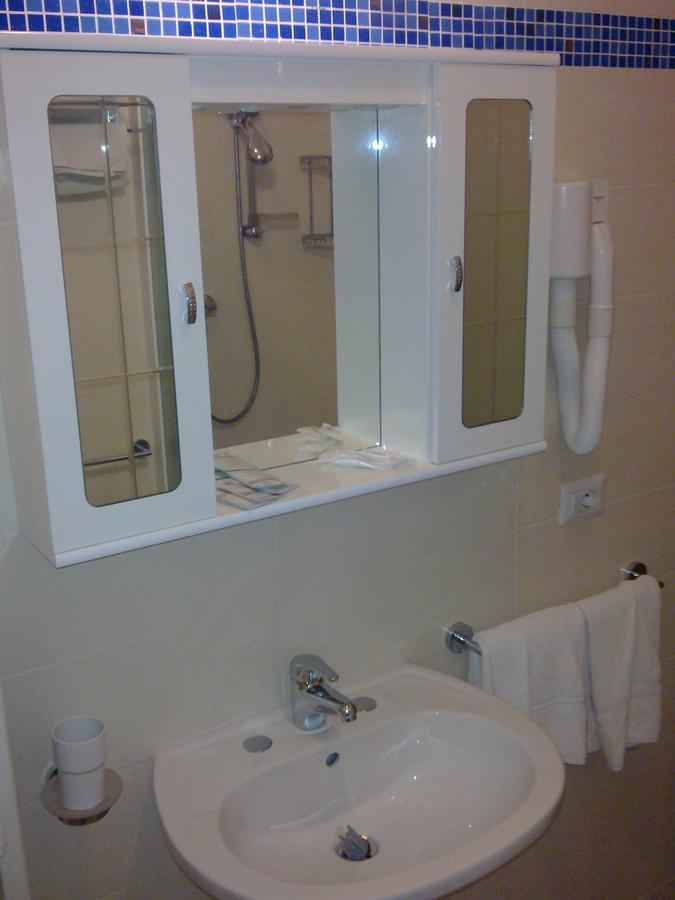 Roma Suite Apartments Cervia Extérieur photo
